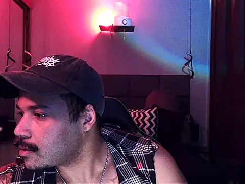 Ale Mineiro online show from July 25, 4:41 am