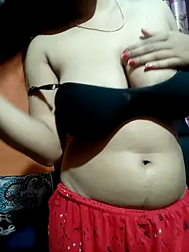 Snapshot of miyaababy chatting on October 9, 6:01 pm miyaababy online show from October 9, 6:01 pm