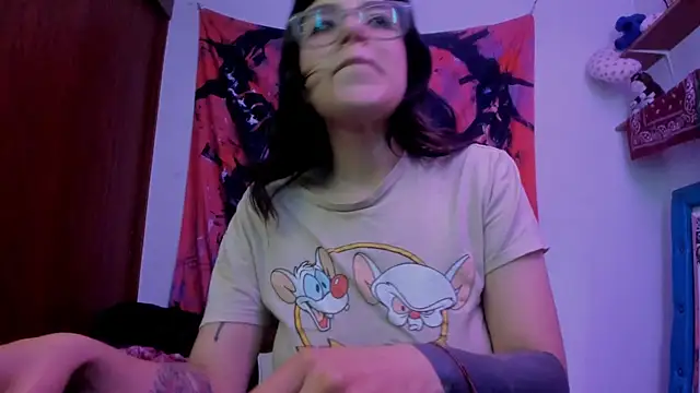 Lucyfx666 online show from July 16, 2:38 am