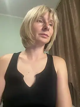 StellaBlondie online show from July 28, 6:42 pm