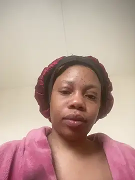 NAUGHTYSHALOTXX online show from July 25, 5:47 am