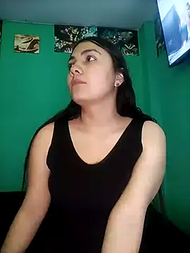 Nahiara velez online show from June 26, 11:28 pm