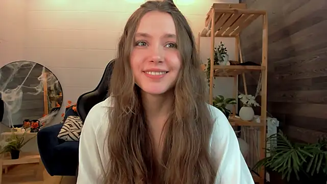 MaryannSoftt online show from October 27, 4:24 pm