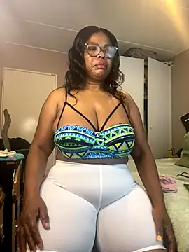 Nomthie online show from November 29, 4:16 am