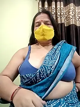 Snapshot of IndianAngle chatting on September 18, 9:46 pm IndianAngle online show from September 18, 9:46 pm