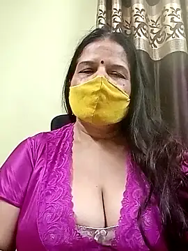 Snapshot of IndianAngle chatting on September 29, 9:20 pm IndianAngle online show from September 29, 9:20 pm