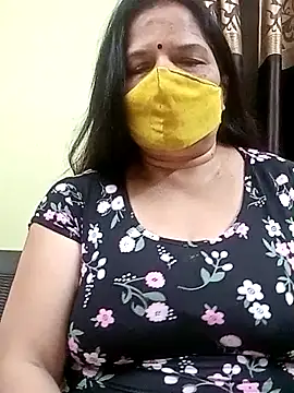 Snapshot of IndianAngle chatting on September 11, 8:31 pm IndianAngle online show from September 11, 8:31 pm