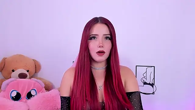 Snapshot of misspaulinaa chatting on October 1, 10:37 pm misspaulinaa online show from October 1, 10:37 pm