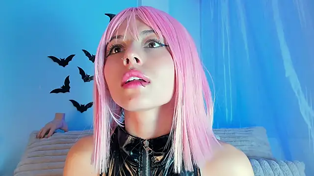 EmilyWithe online show from October 19, 12:12 am