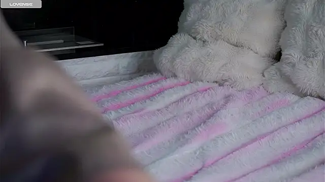 LowOncoming online show from February 4, 6:49 am