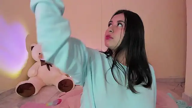  maiahairy  online show from October 20, 1:03 pm