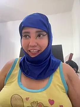hannahayat online show from May 30, 4:26 pm