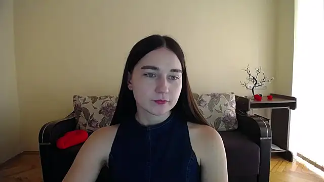 Snapshot of Pretty_shy chatting on September 22, 8:46 am Pretty shy online show from September 22, 8:46 am