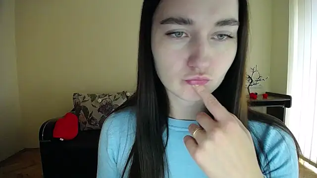 Snapshot of Pretty_shy chatting on October 5, 9:36 am Pretty shy online show from October 5, 9:36 am