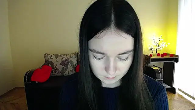 Pretty shy online show from March 31, 9:53 am