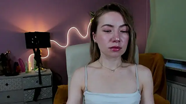 Mia Tasty online show from October 22, 6:29 am