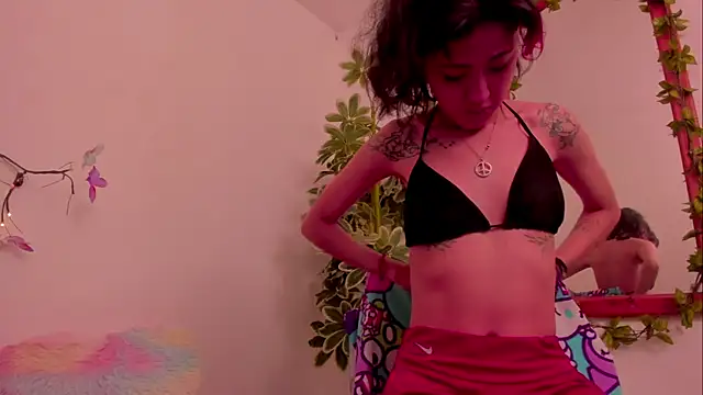 BonnieCute  online show from March 22, 11:33 pm