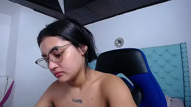 kathe-mills235 online show from February 20, 10:50 am