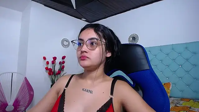 kathe-mills235 online show from February 24, 11:20 am