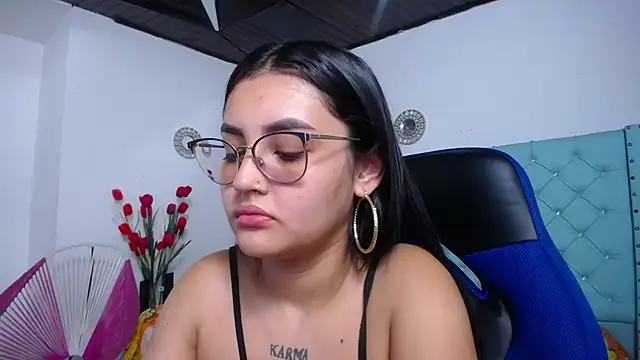 kathe-mills235 online show from March 15, 12:40 pm