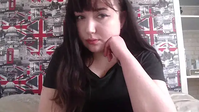 Lynylou online show from February 16, 12:49 pm