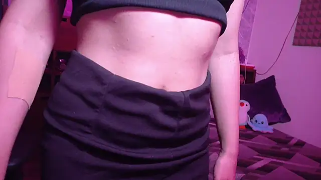 Snapshot of MidnightFlame chatting on November 1, 3:27 pm MidnightFlame online show from November 1, 3:27 pm