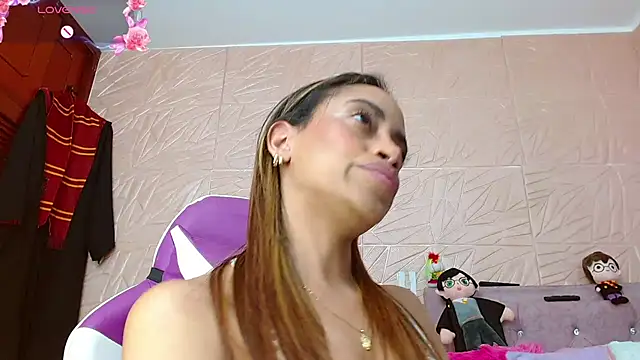 kendallsweet7 online show from October 30, 7:59 pm