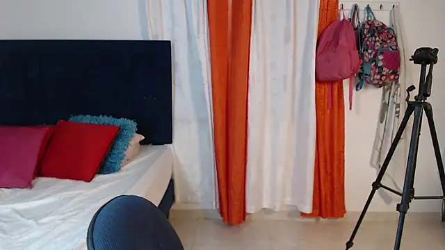 karlaton1977 online show from September 27, 11:23 pm