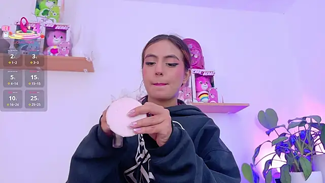 emily bank online show from March 27, 8:09 pm