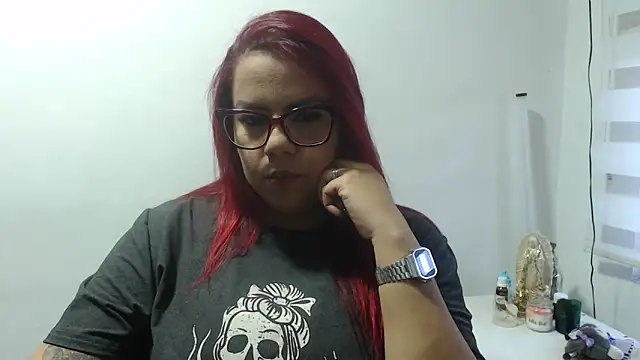 Rebecagiraut online show from December 1, 11:47 am