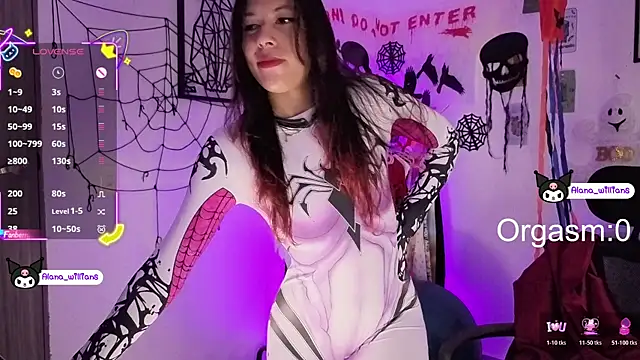 1Alana W online show from October 30, 1:45 pm