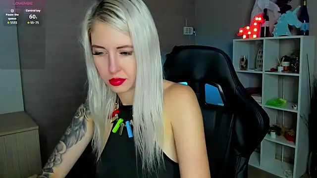 Mermaid N online show from November 18, 1:39 am