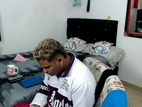 Boycuriousxxx online show from October 26, 11:49 am