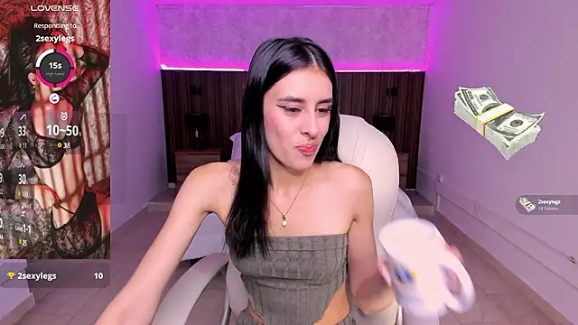 karlaa james online show from February 19, 11:10 am