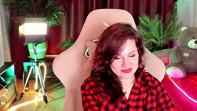 April o Nill online show from April 20, 4:32 pm