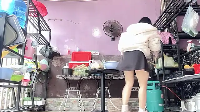 LinhChi 9x online show from March 4, 1:56 am