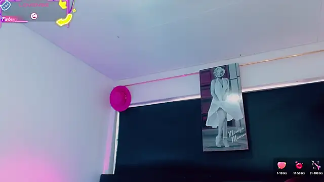 Kendall hornyy online show from June 11, 7:54 pm
