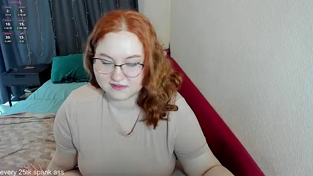 GeorginiaGrimes online show from July 17, 10:52 am