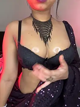 Hot-sexy222 online show from May 8, 1:31 am
