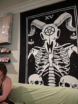 ThicBunz online show from February 14, 12:12 am