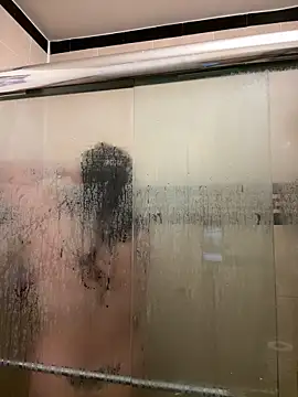 ThicBunz online show from December 15, 10:48 pm