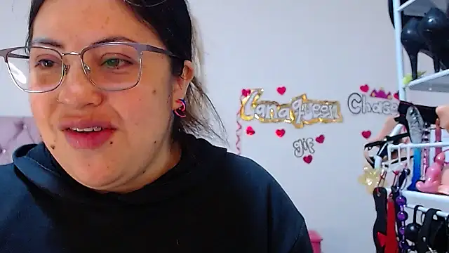 lanaqueen699 online show from November 6, 12:33 pm