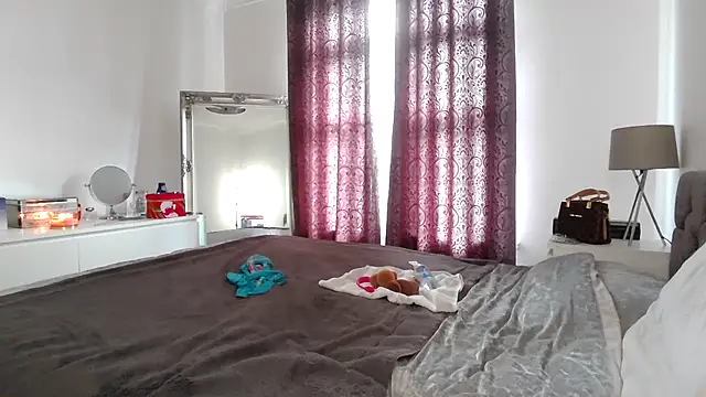 TanyaTaylor45 online show from October 25, 1:08 pm