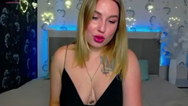 KisssAmmeli online show from June 13, 12:13 pm