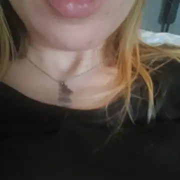 Linda 999 online show from December 2, 1:35 pm