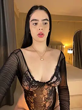 Mavi Coless online show from October 2, 1:21 am