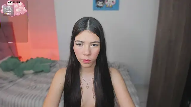 sofi cute01 online show from November 17, 10:32 pm