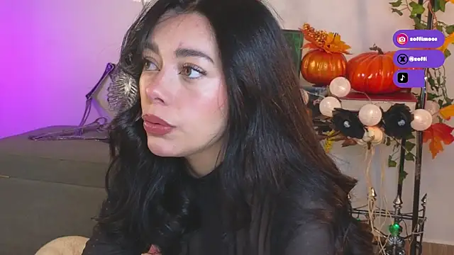 Soffimoon  online show from October 29, 1:10 am