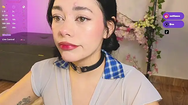 Snapshot of Soffimoon_ chatting on October 11, 2:38 am Soffimoon online show from October 11, 2:38 am