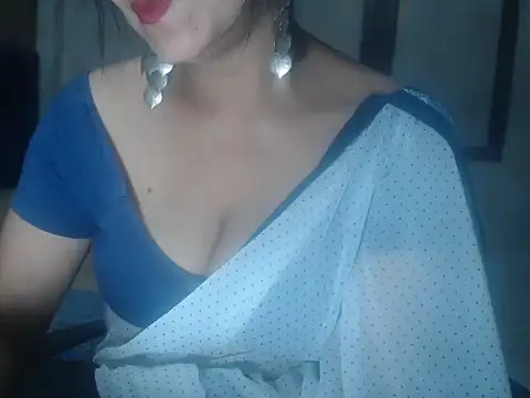 Snapshot of LustyShreya chatting on September 22, 6:06 pm LustyShreya online show from September 22, 6:06 pm